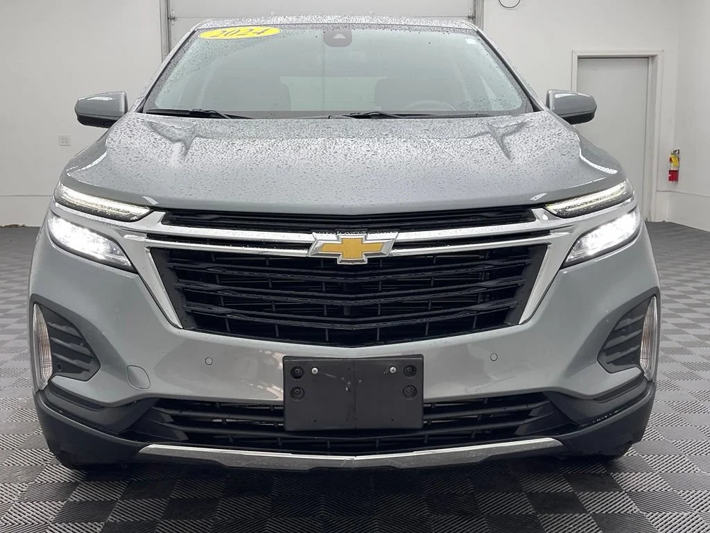 Used 2024 Sterling Gray Metallic Chevrolet LT image 13