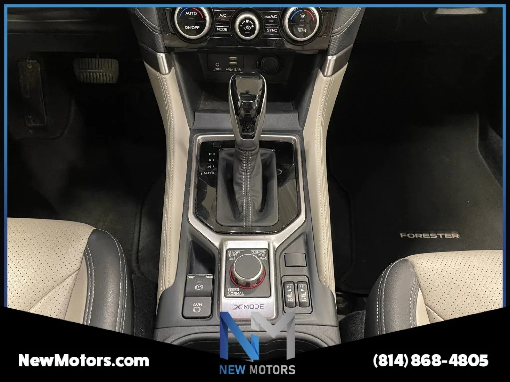 Used 2023 Magnetite Gray Metallic Subaru Limited image 11