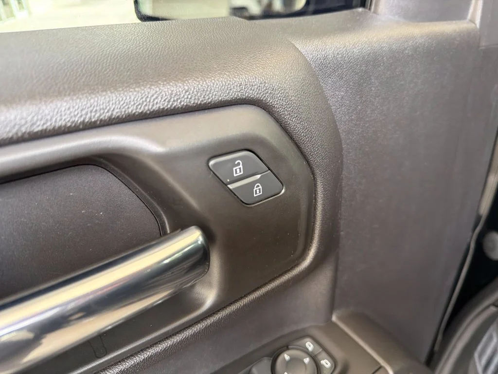 Used 2023 Black Chevrolet Custom image 36
