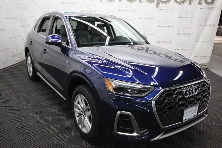 Used 2022 Blue Audi 45 S line Premium image 10