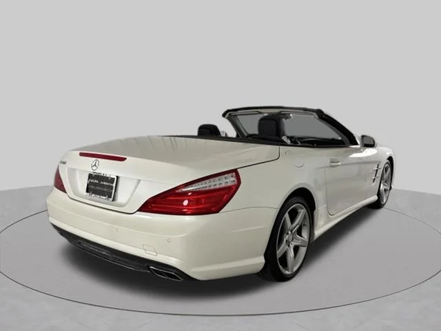 Used 2015 White Mercedes-Benz SL 400 Roadster image 11