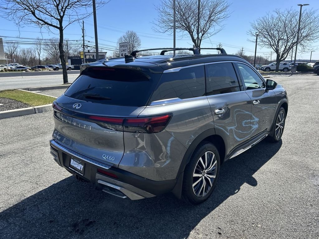 Certified Used 2025 Gray INFINITI Autograph image 8
