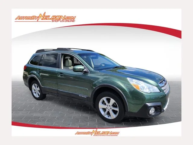 Used 2014 Green Subaru 2.5i image 1