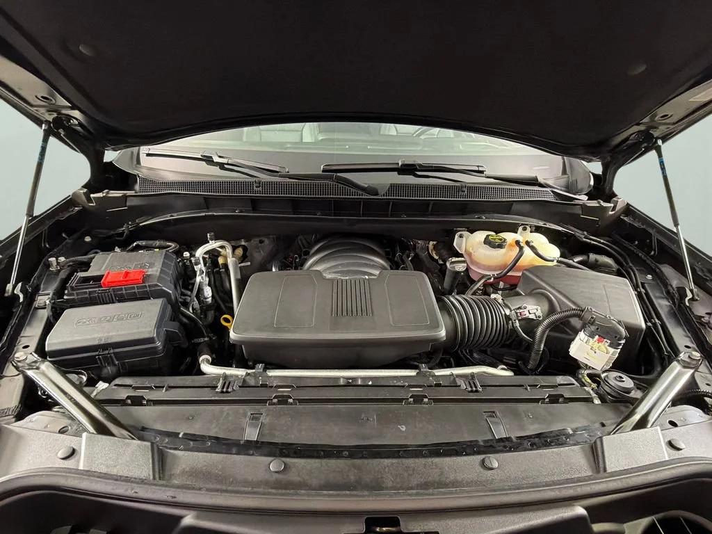2025 Chevrolet Suburban RST - Photo 41