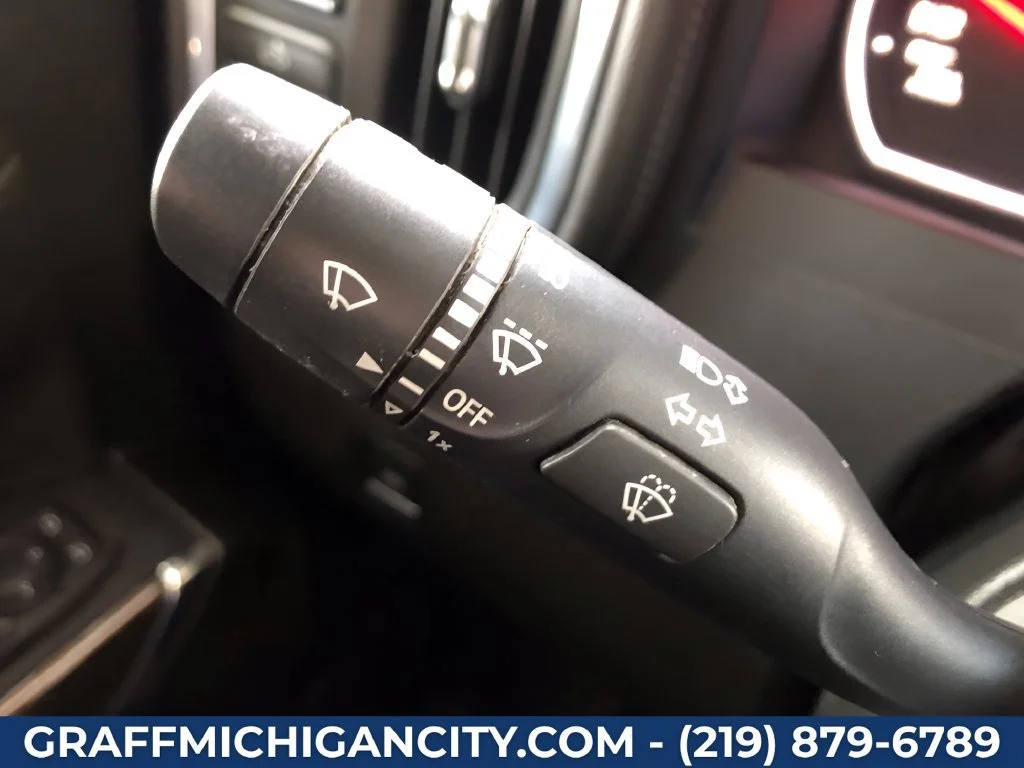 Used 2022 OXFORD BROWN METALLIC Chevrolet LT image 28