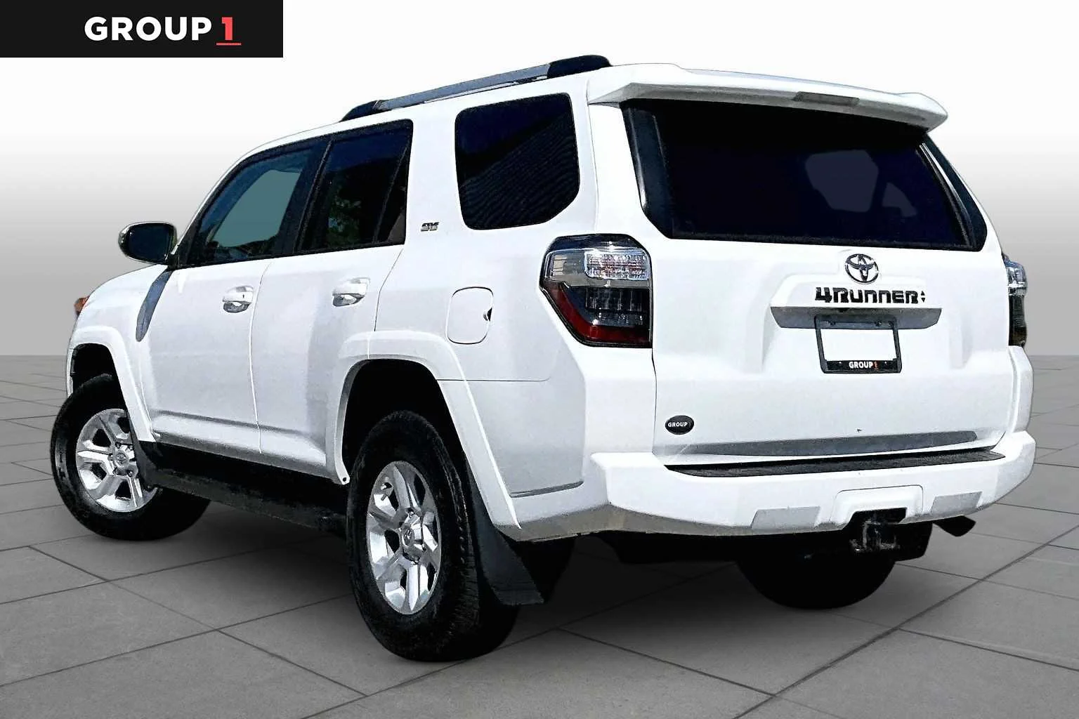 Certified Used 2024 Ice Cap Toyota SR5 Premium image 12