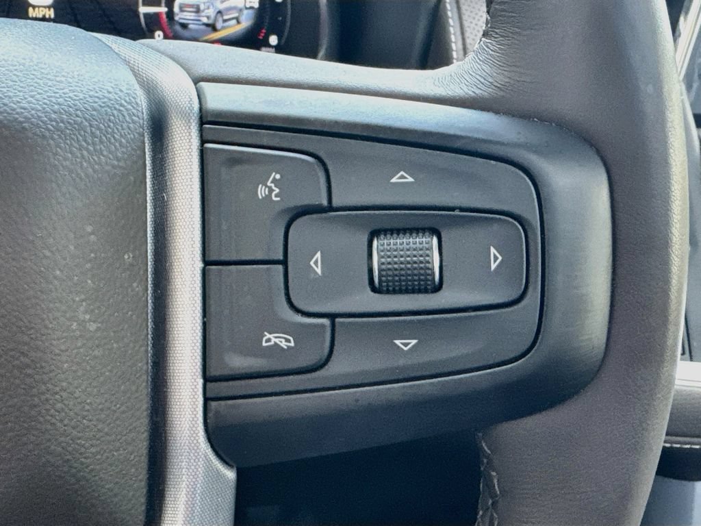 Used 2022 MIDNIGHT BLUE METALLIC GMC SLT image 13