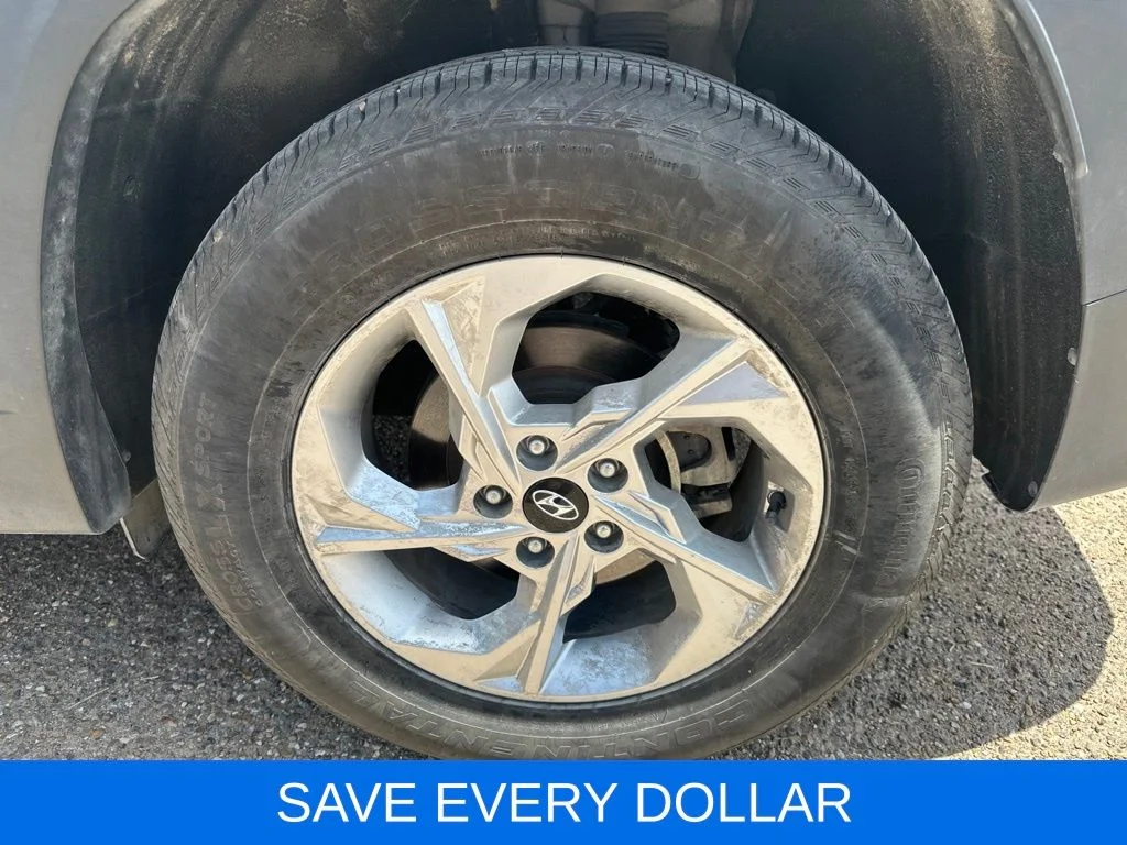 Used 2022 Gray Hyundai SEL image 18