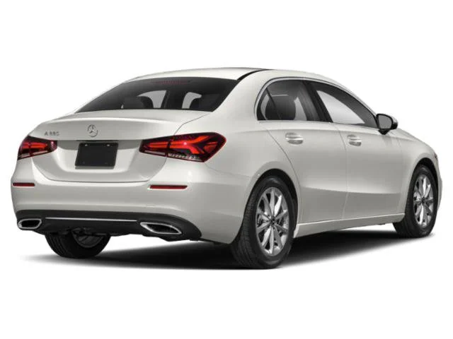 Used 2020 White Mercedes-Benz A 220 image 2
