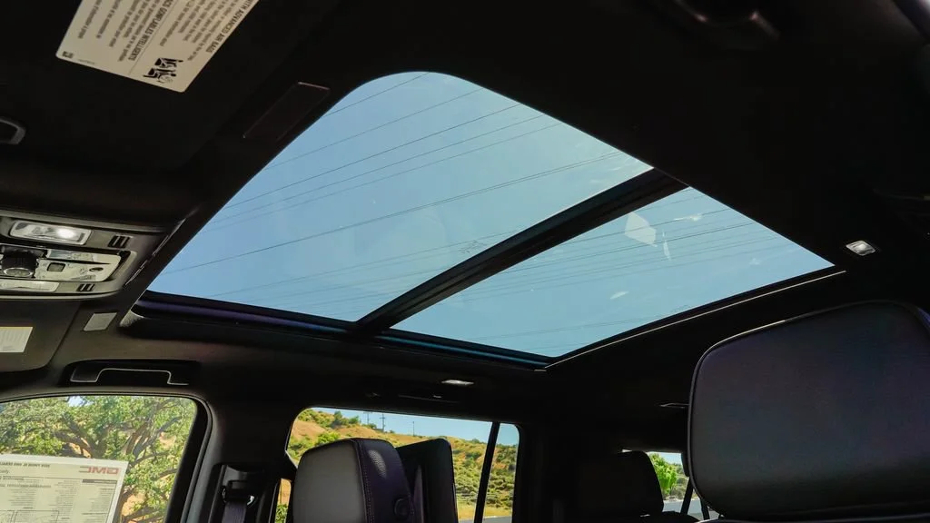 2026 GMC Yukon XL Denali - Photo 16