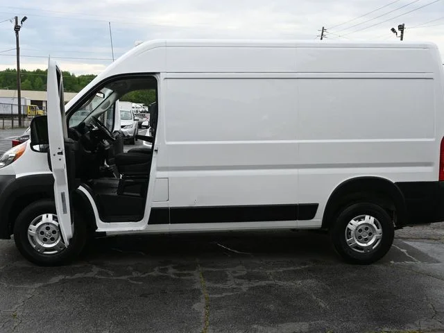 Used 2019 White Ram High Roof image 5