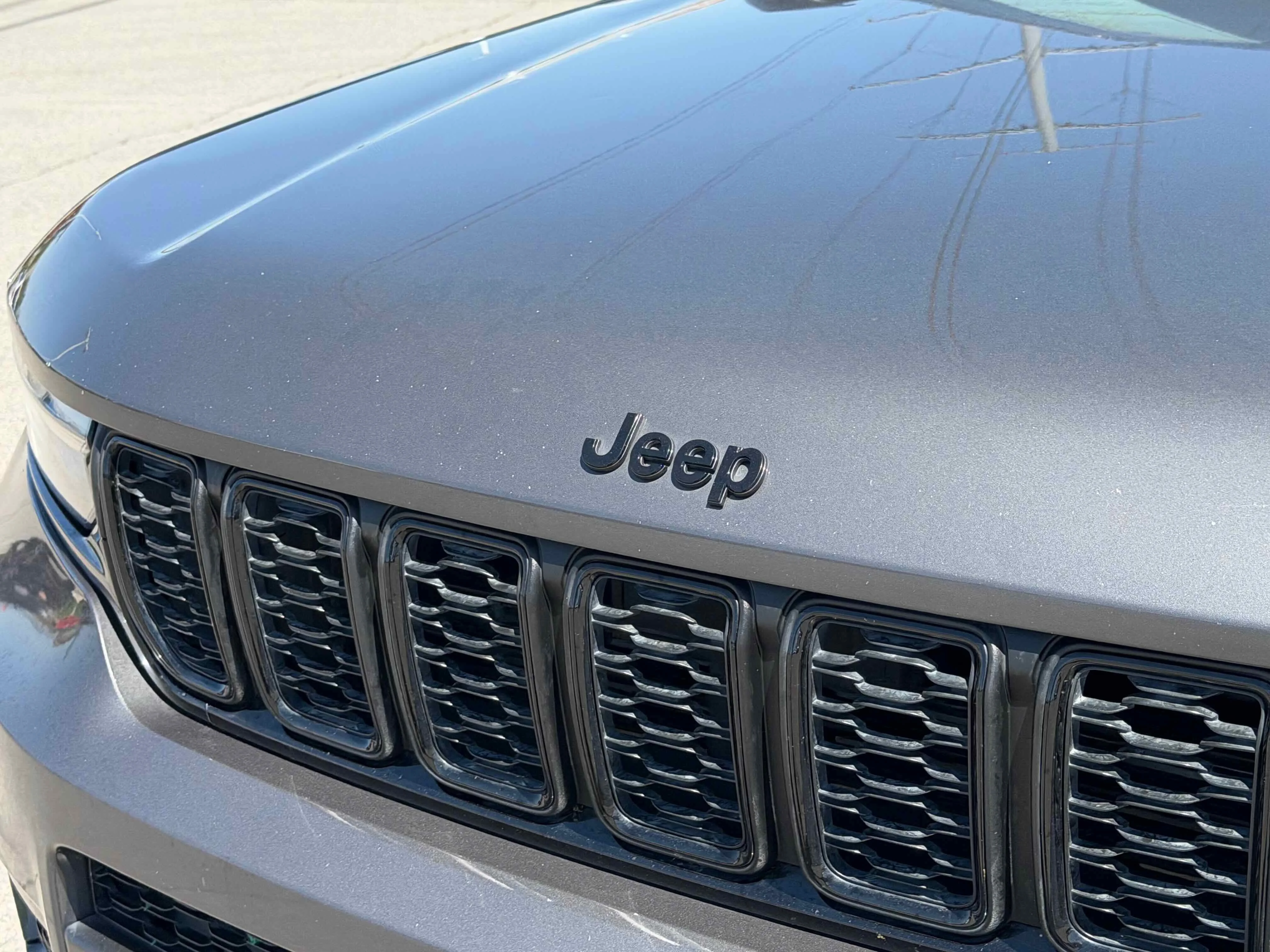 Used 2021 Baltic Gray Metallic Clearcoat Jeep Altitude image 11