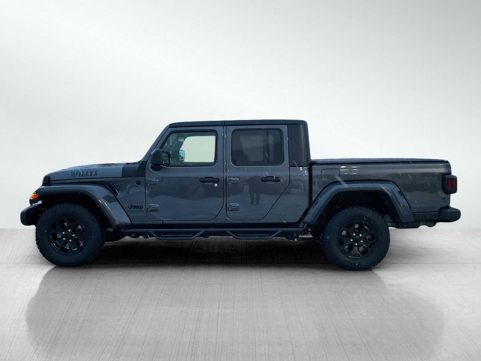 Used 2021 Jeep Gladiator WILLYS SPORT with VIN 1C6HJTAG5ML586607 for sale in Brainerd, Minnesota