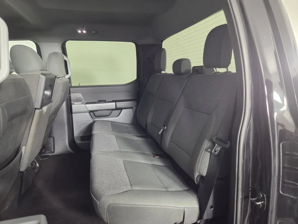 Used 2025 Black Metallic Ford XLT image 24