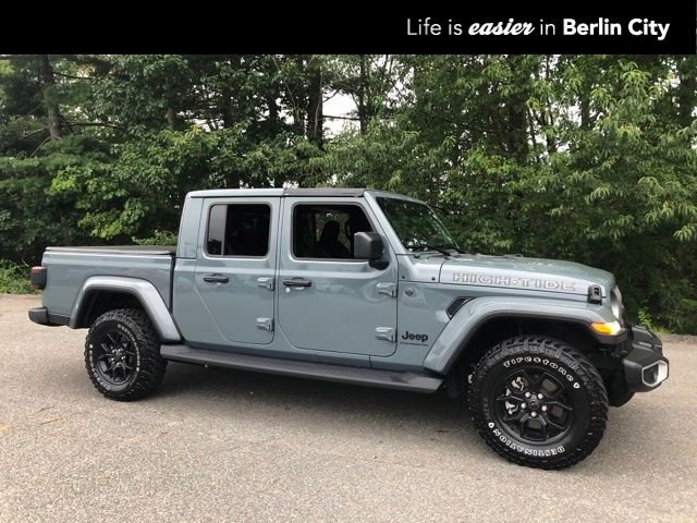 2025 Jeep Gladiator