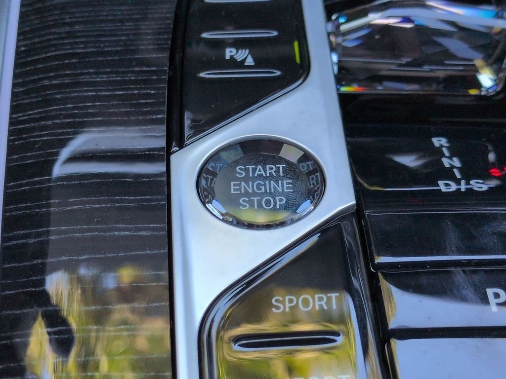 New 2027 Blue BMW xDrive40i image 29