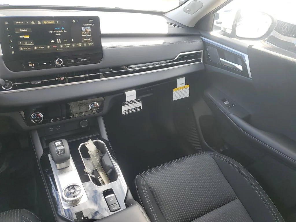 2026 Mitsubishi Outlander ES - Photo 12