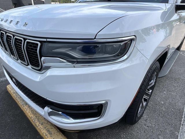 Used 2024 White Jeep Series II image 8