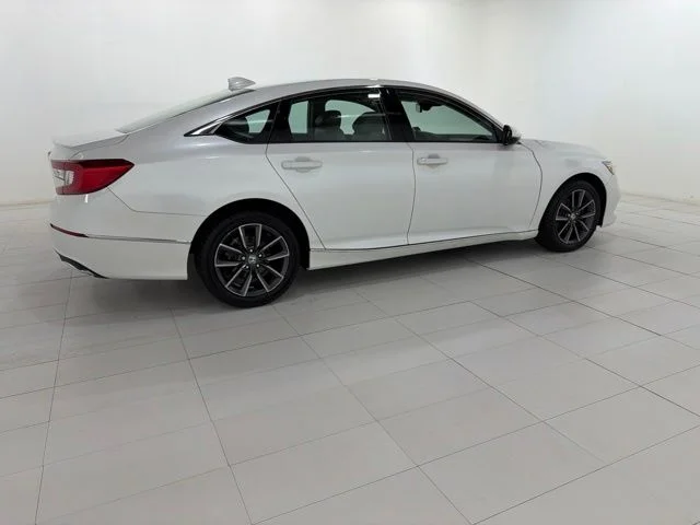 Used 2021 Platinum White Pearl Honda EX-L image 6