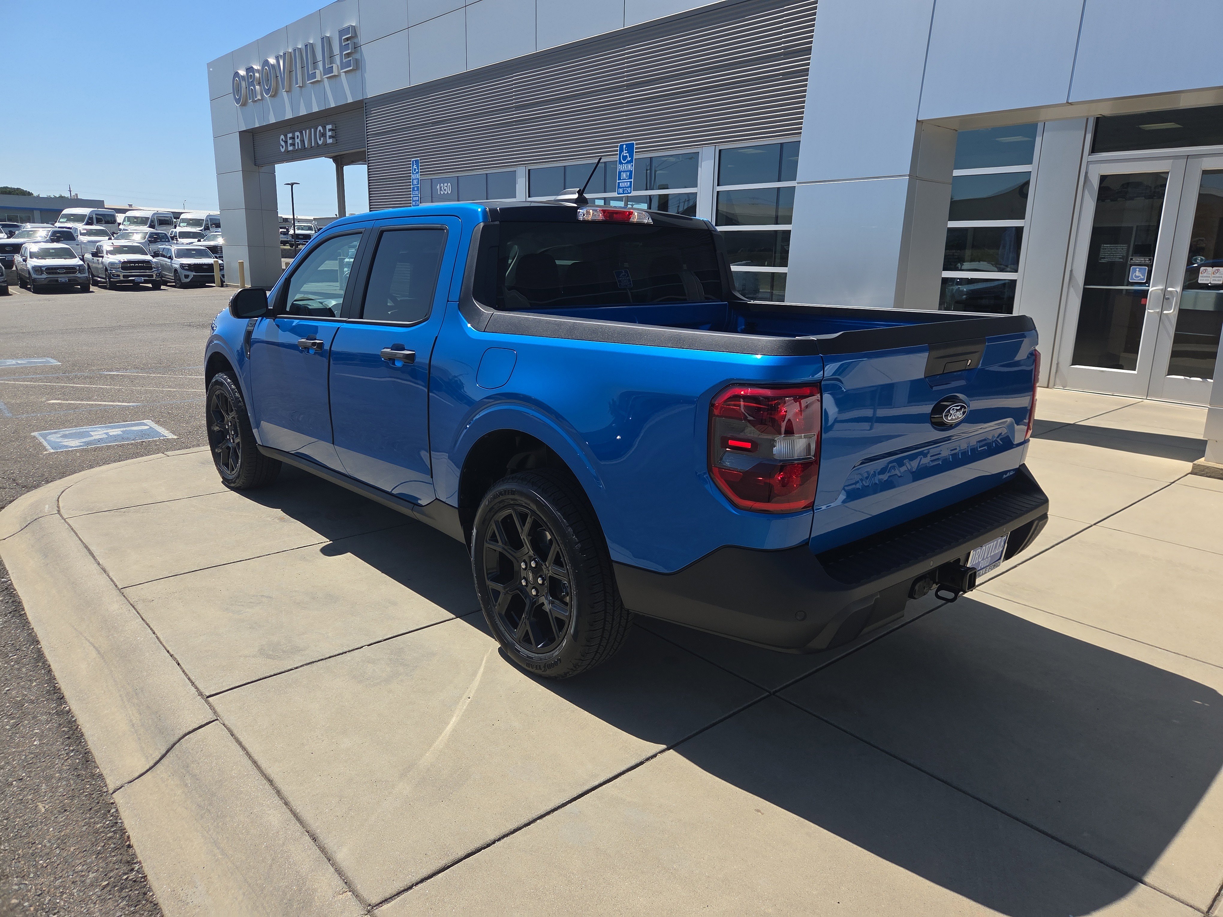 New 2026 Velocity Blue Ford XLT image 3