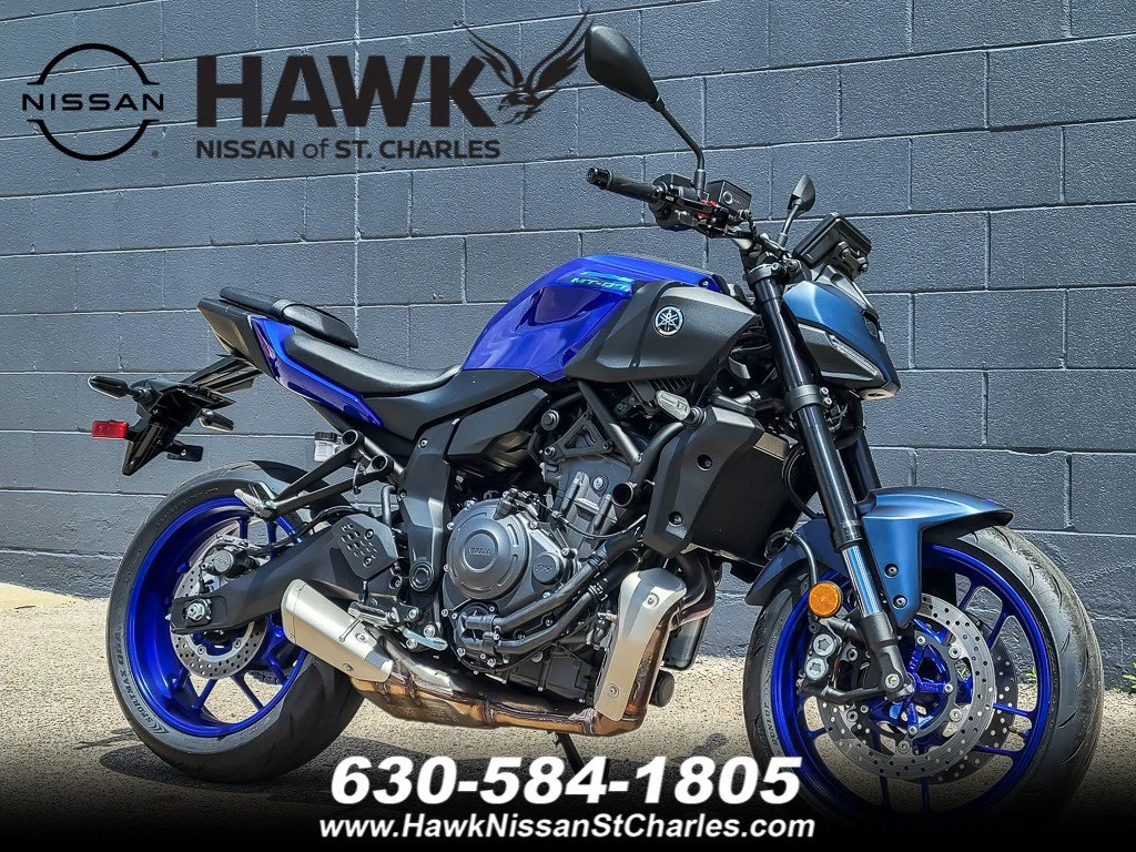 Used 2025 Blue YAMAHA  image 1