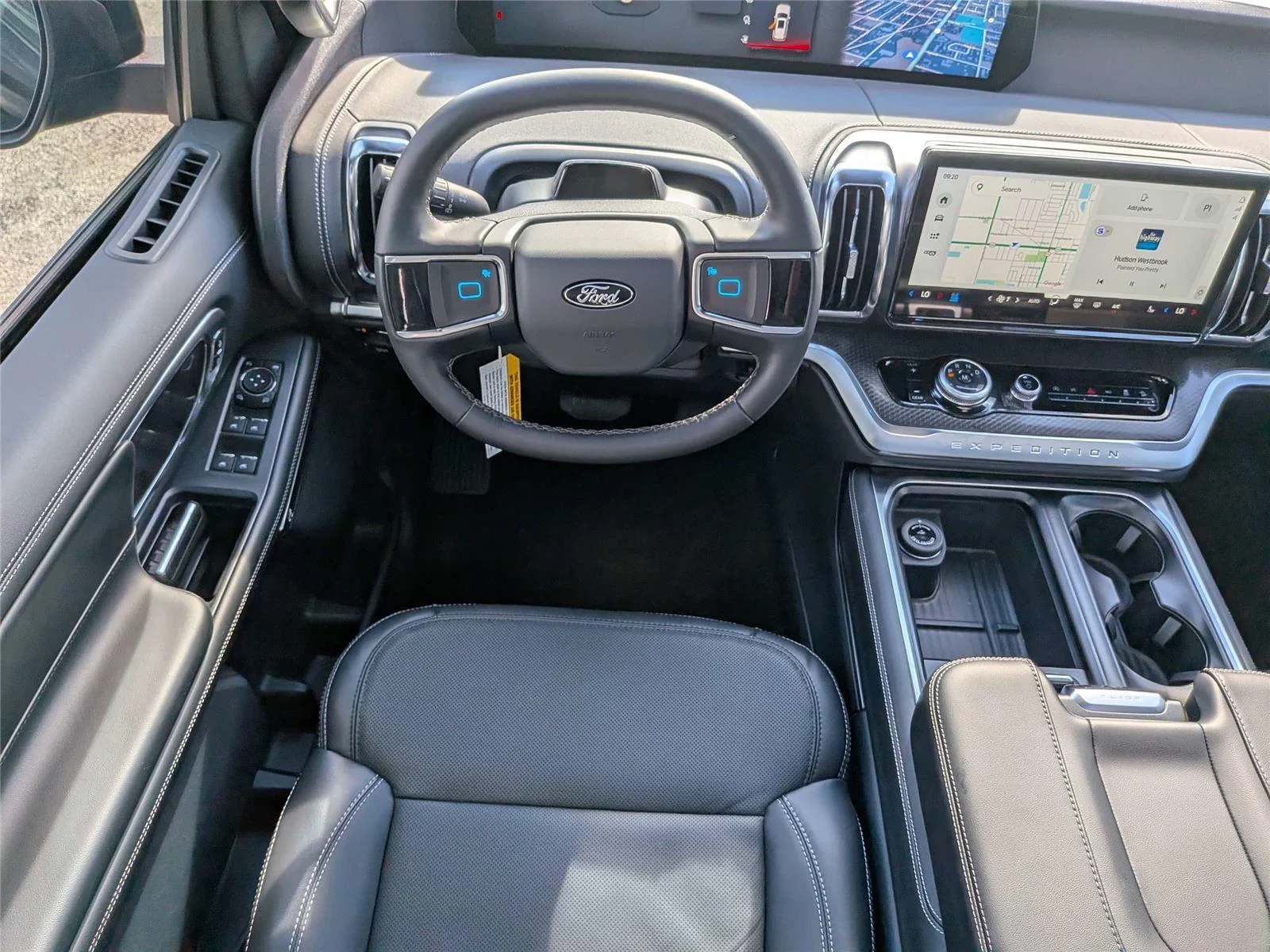 New 2026 Agate Black Metallic Ford Platinum® image 17