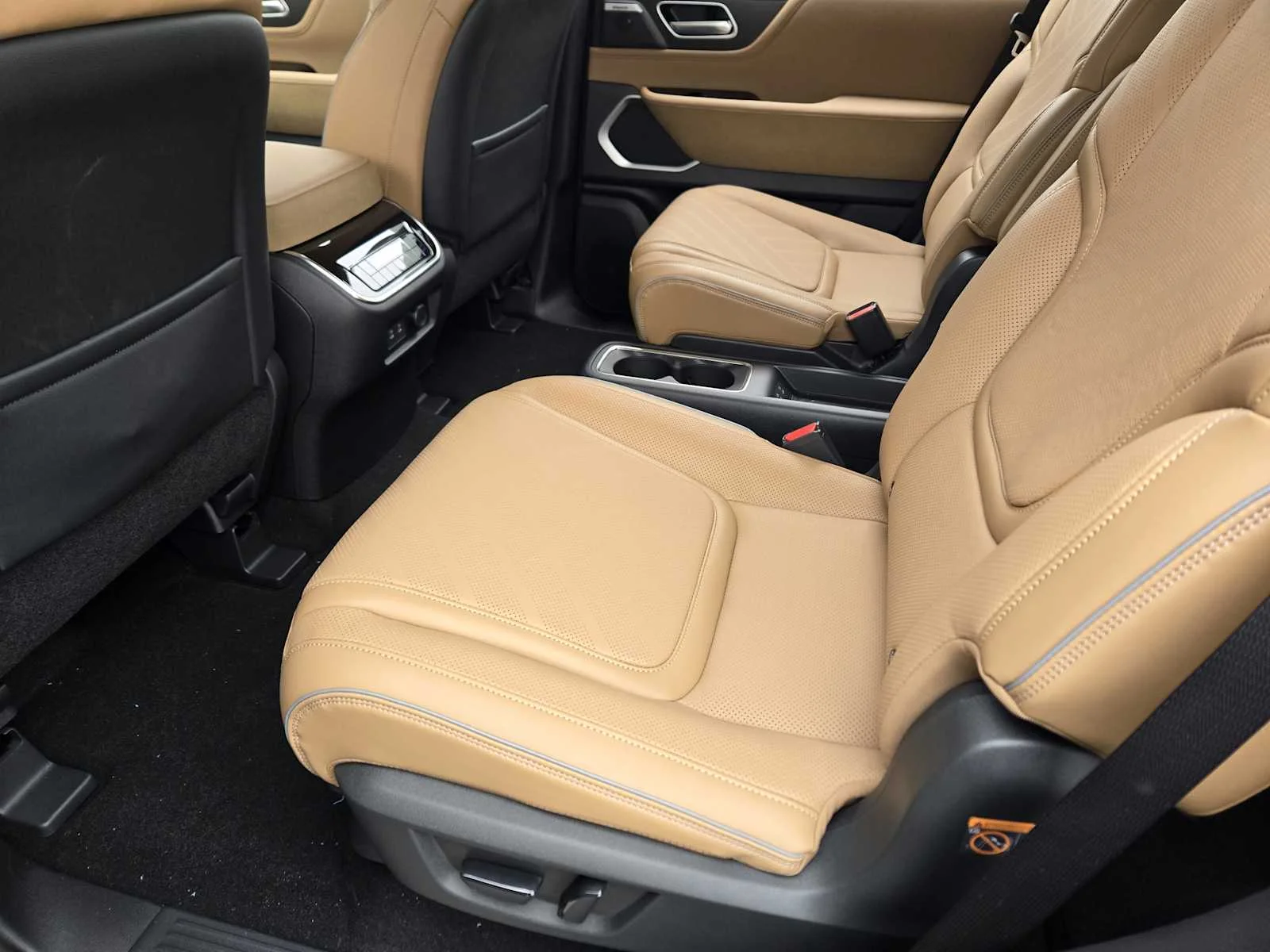 New 2026 DYNAMIC METAL INFINITI Luxe 2WD image 18