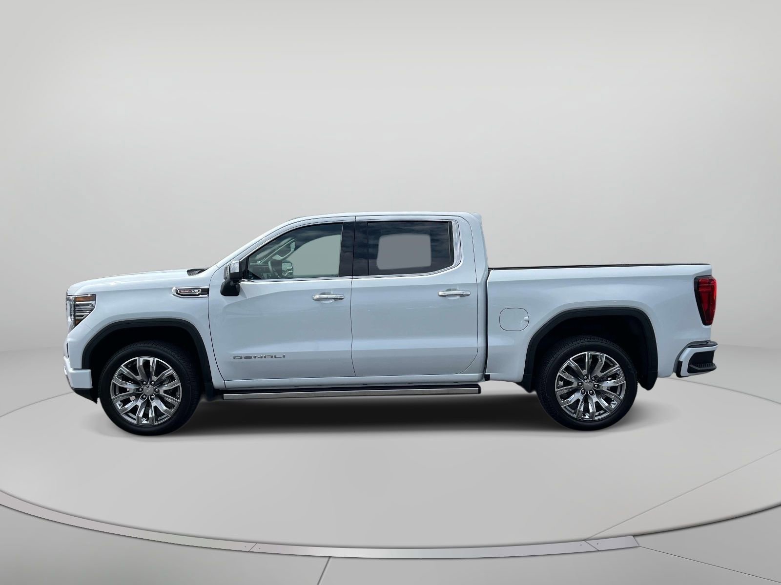 2026 GMC Sierra 1500 Denali - Photo 8