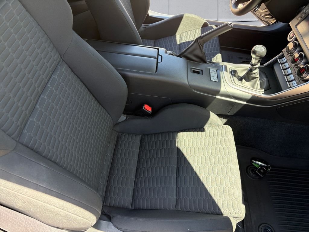 Used 2024 Black Toyota Base image 14