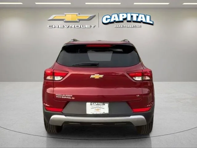 Used 2023 Crimson Metallic Chevrolet LT image 4