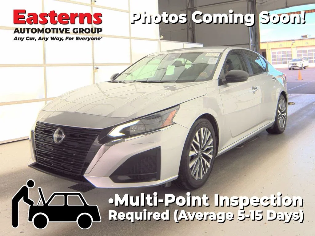 Used 2024 Silver Nissan 2.5 SV image 1