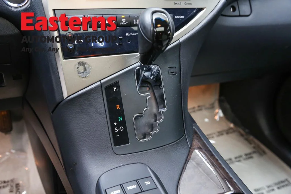 Used 2015 Silver Lexus 350 image 13