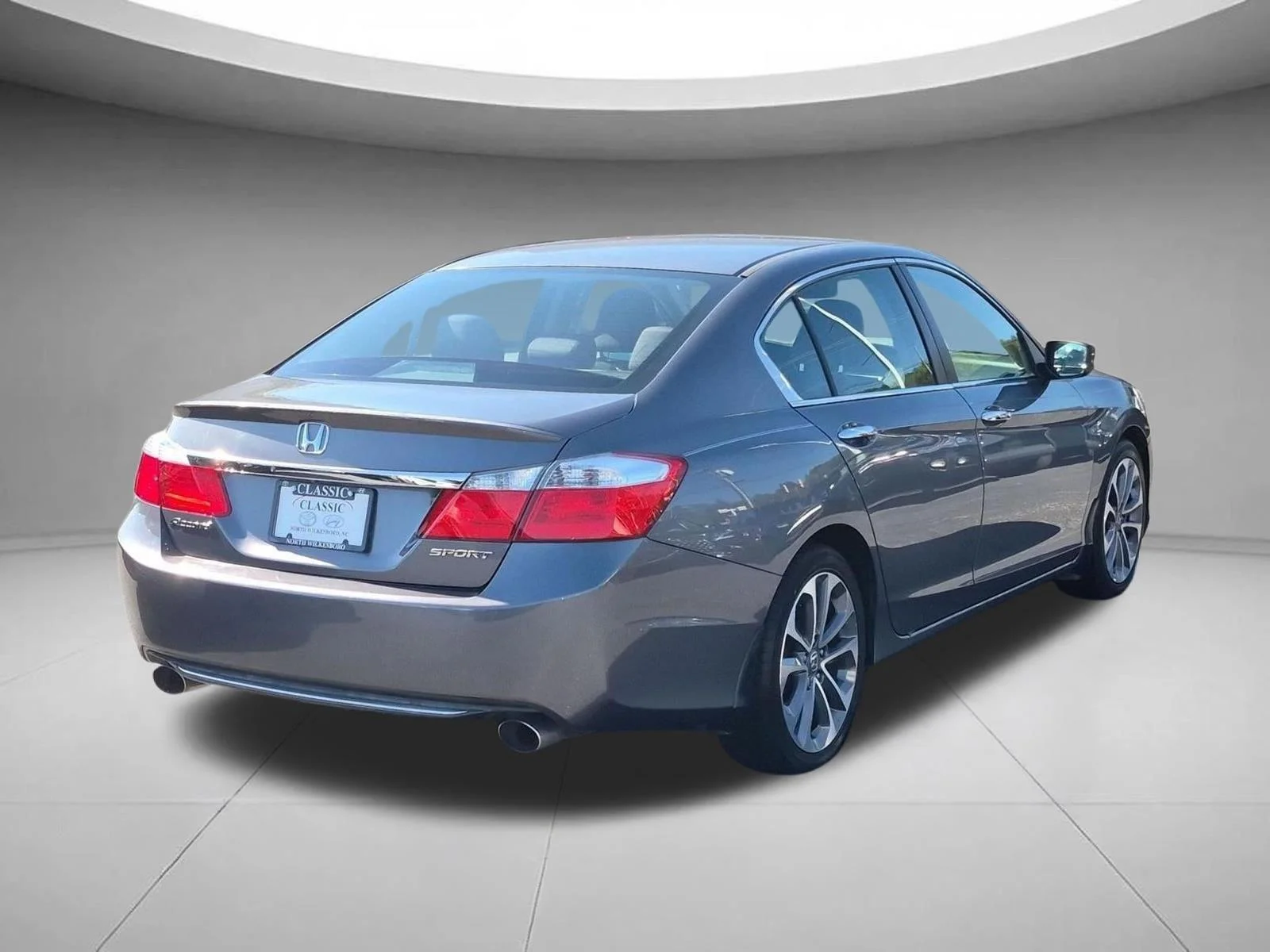 Used 2013 Modern Steel Metallic Honda Sport image 5
