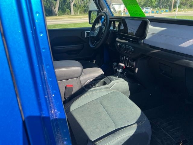 Certified Used 2024 Blue Jeep Sport S image 12