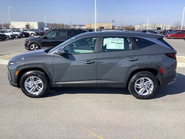 2025 Hyundai Tucson SE - Photo 9