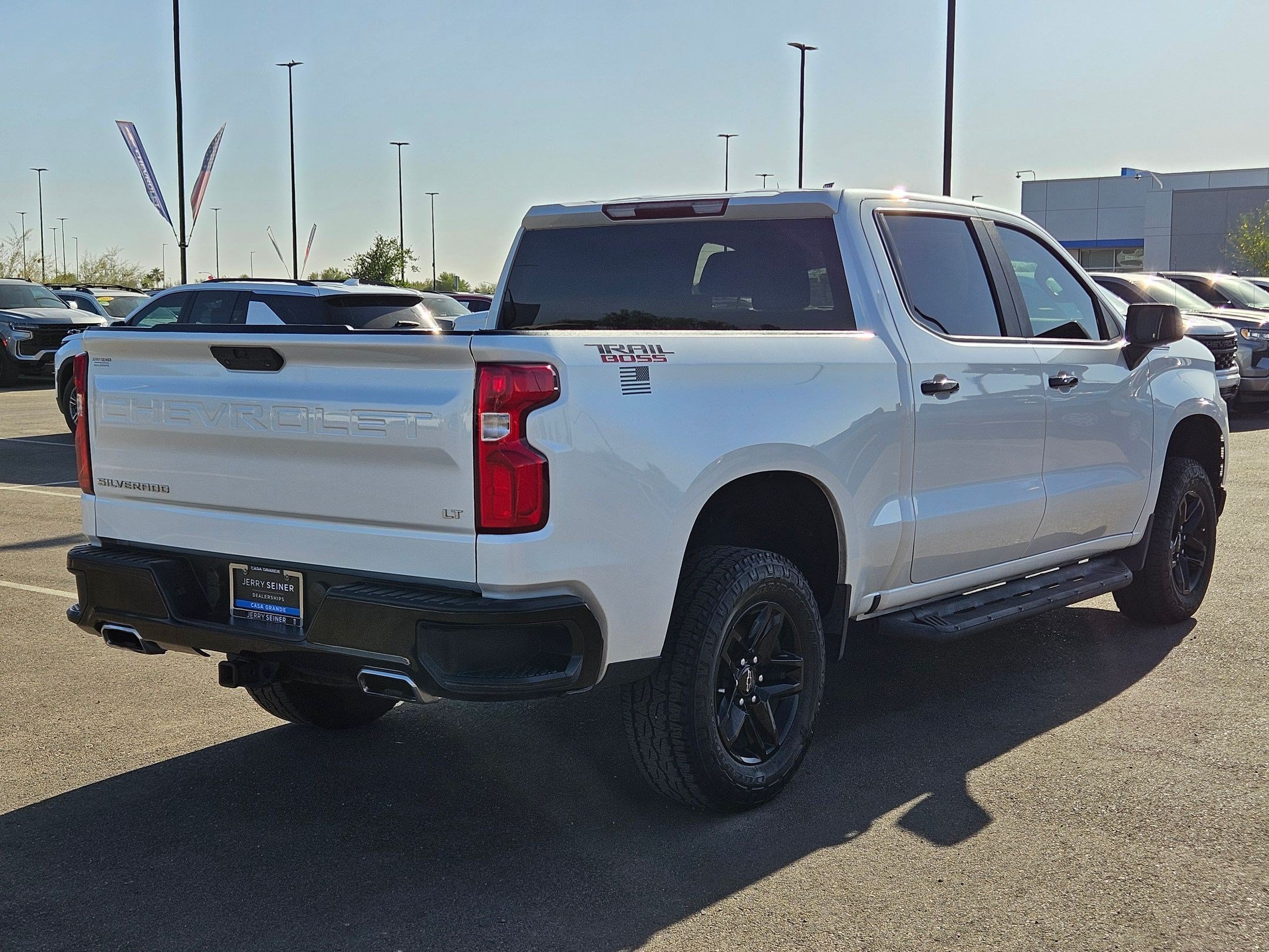 Certified Used 2021 IRIDESCENT PEARL TRICOAT Chevrolet LT Trail Boss image 5