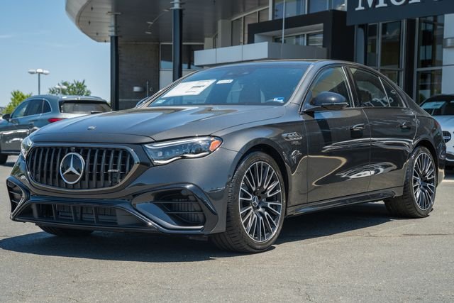 New 2026  Mercedes-Benz E 53 AMG® image 3