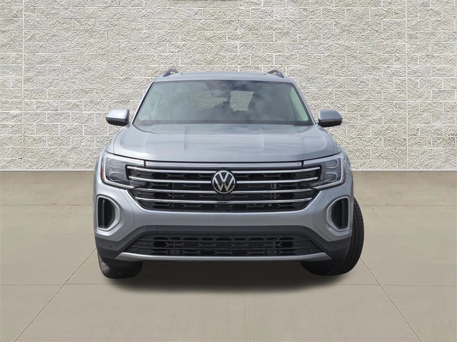 New 2026 Silver Mist Metallic Volkswagen 2.0T SE w/Technology image 2