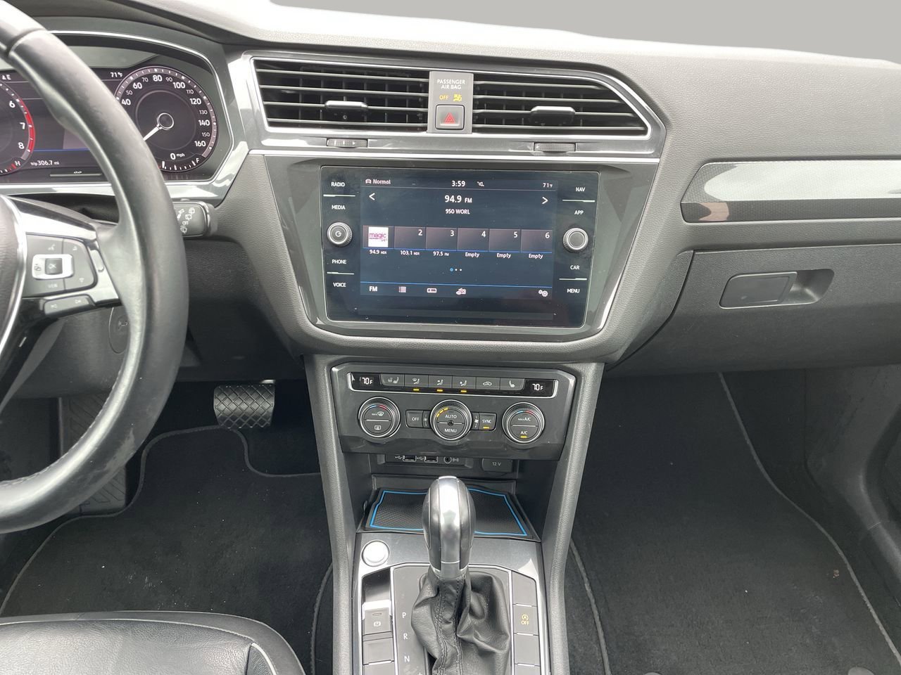Used 2019 Pure White Volkswagen SEL Premium image 14