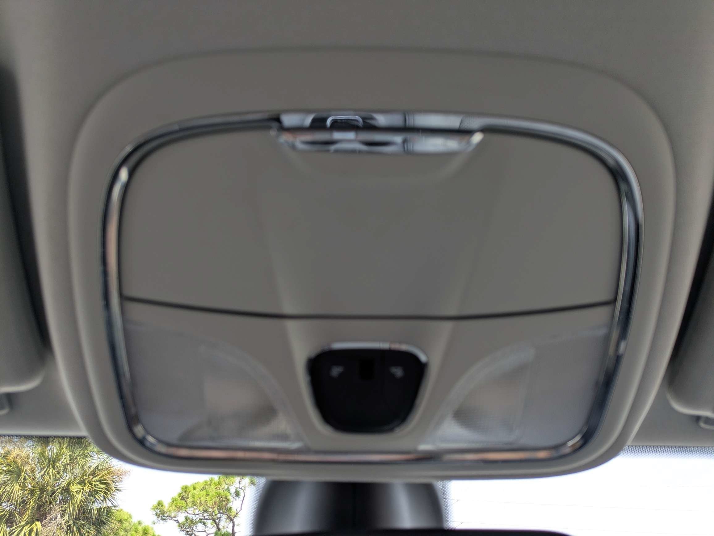 Used 2019 Granite Crystal Metallic Clearcoat Jeep Limited image 27