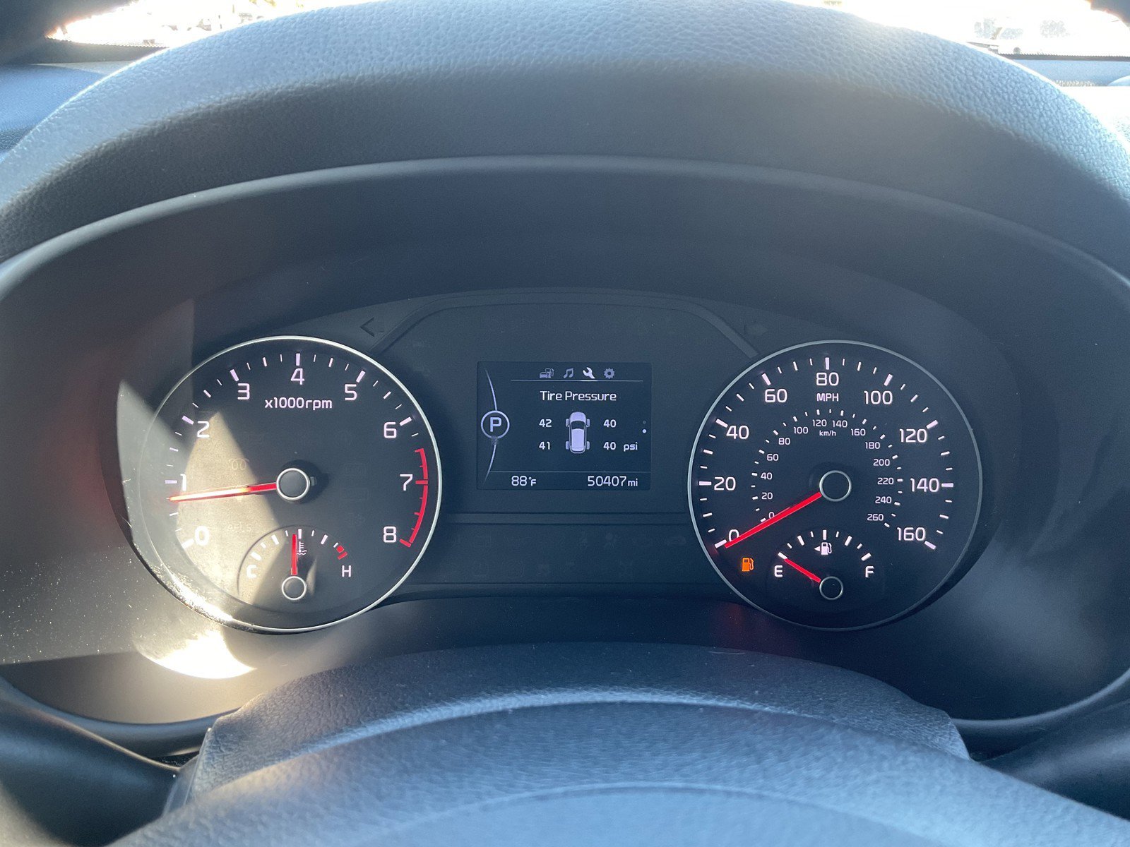 Used 2017 Black Cherry Kia LX image 22