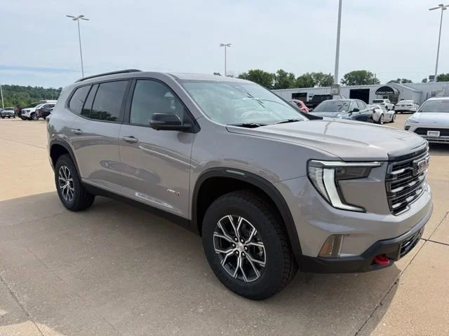 2026 GMC Acadia AT4 AWD's photo