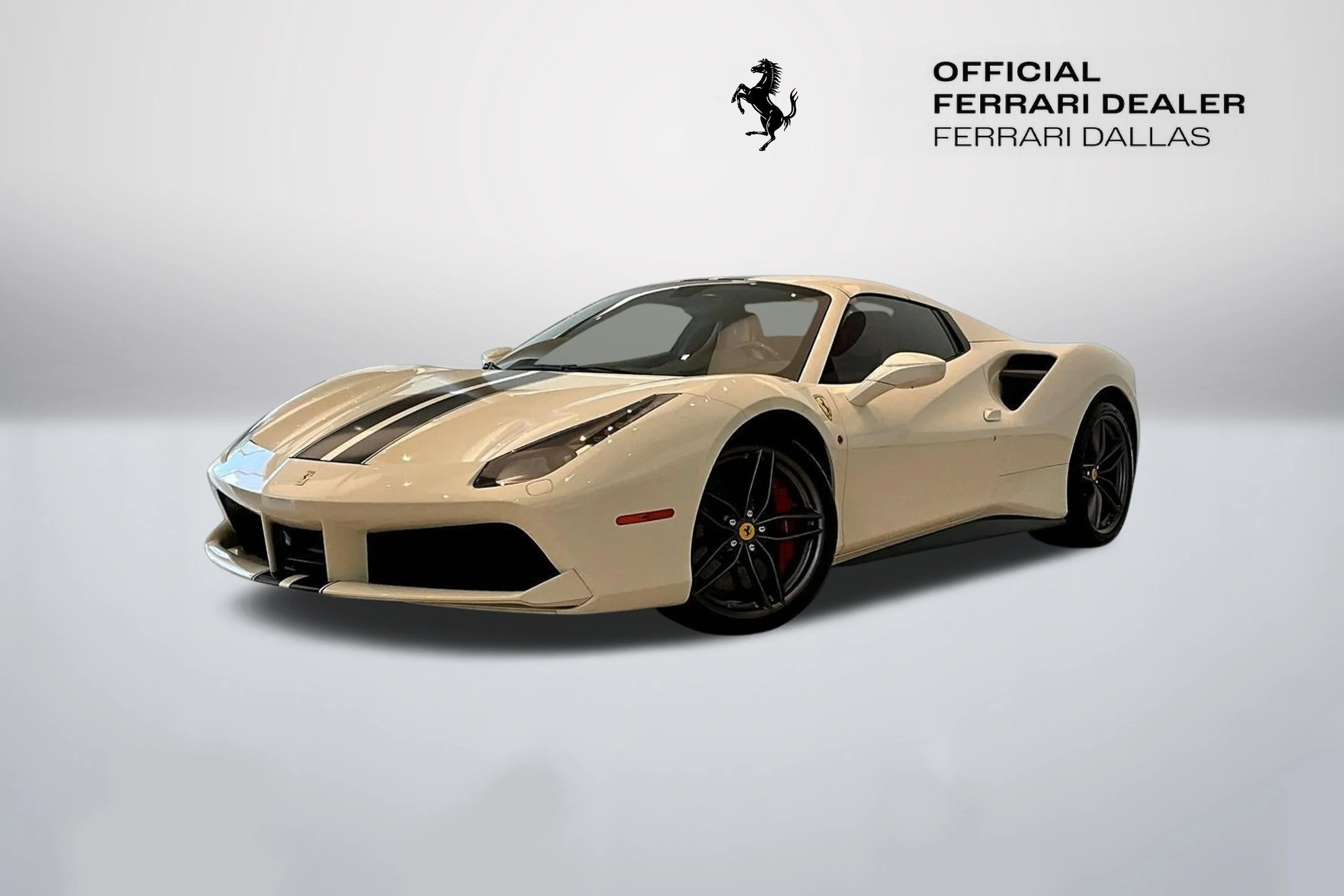 Used 2017 Bianco Avus Ferrari  image 3