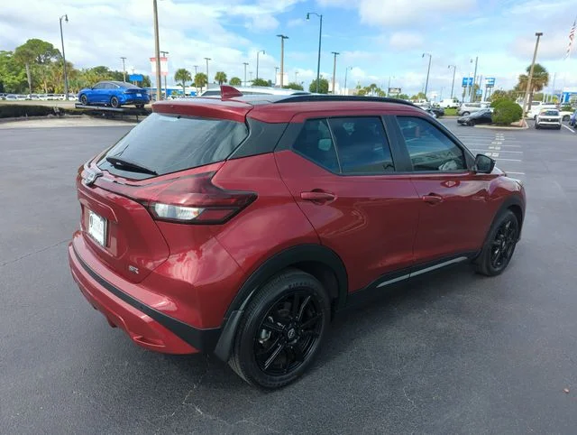 Used 2023 Red Nissan SR image 6