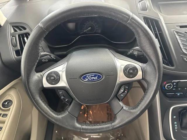 Used 2015 Silver Ford SE image 25