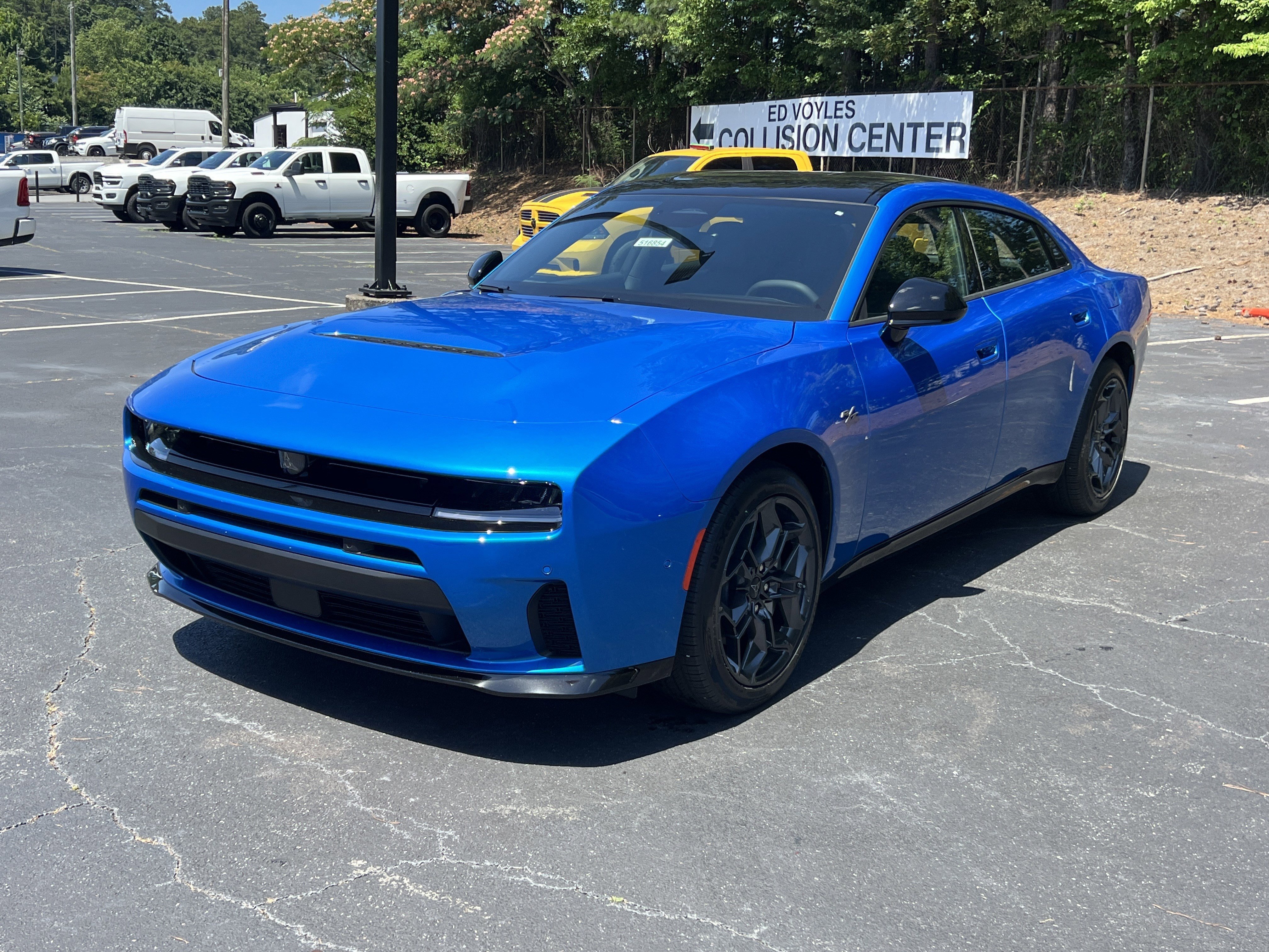 New 2026 Bludicrous Exterior Paint Dodge R/T image 3