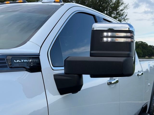 Used 2026 White GMC Denali Ultimate image 17