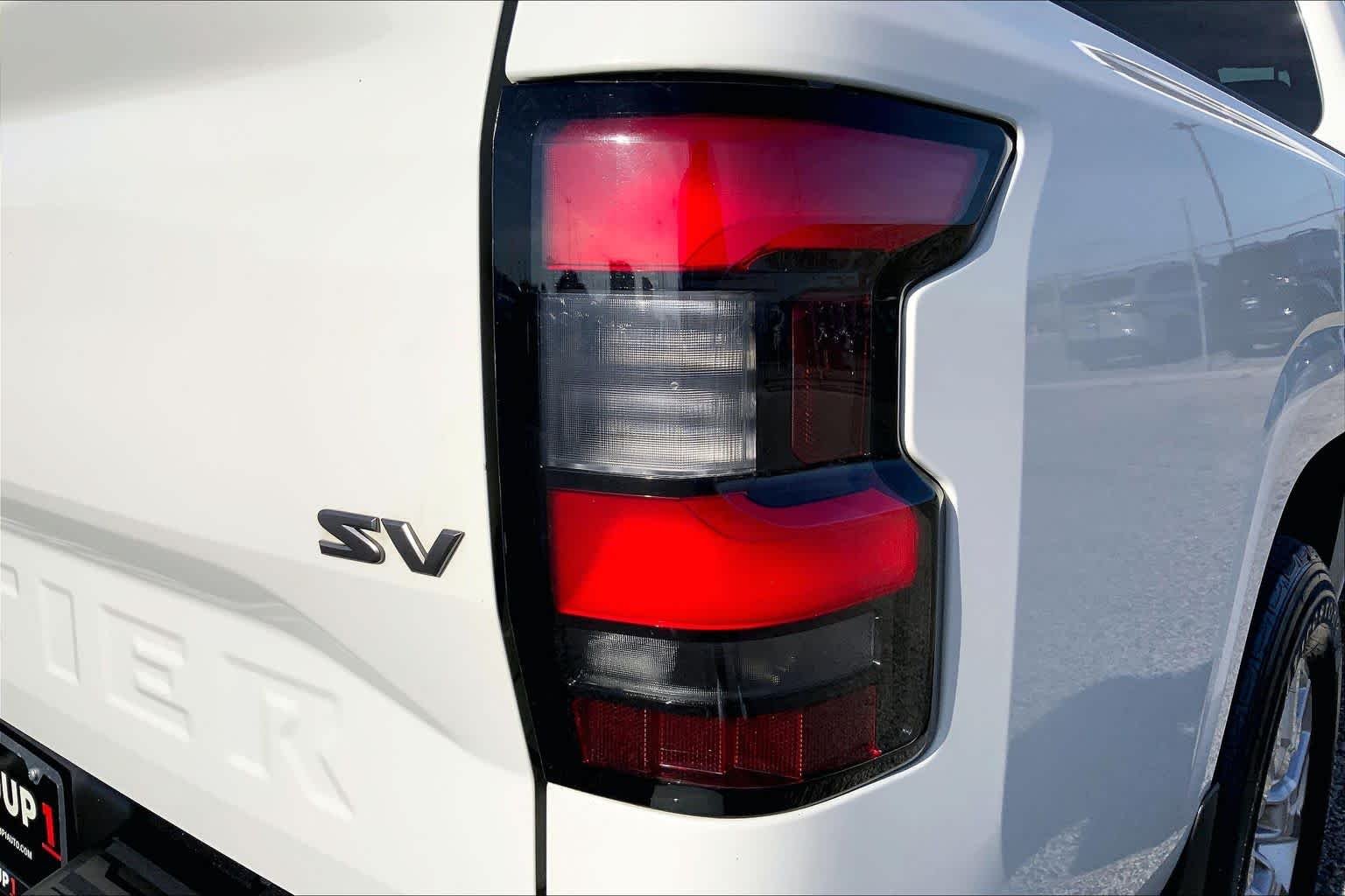 Used 2023 Glacier White Nissan SV image 10