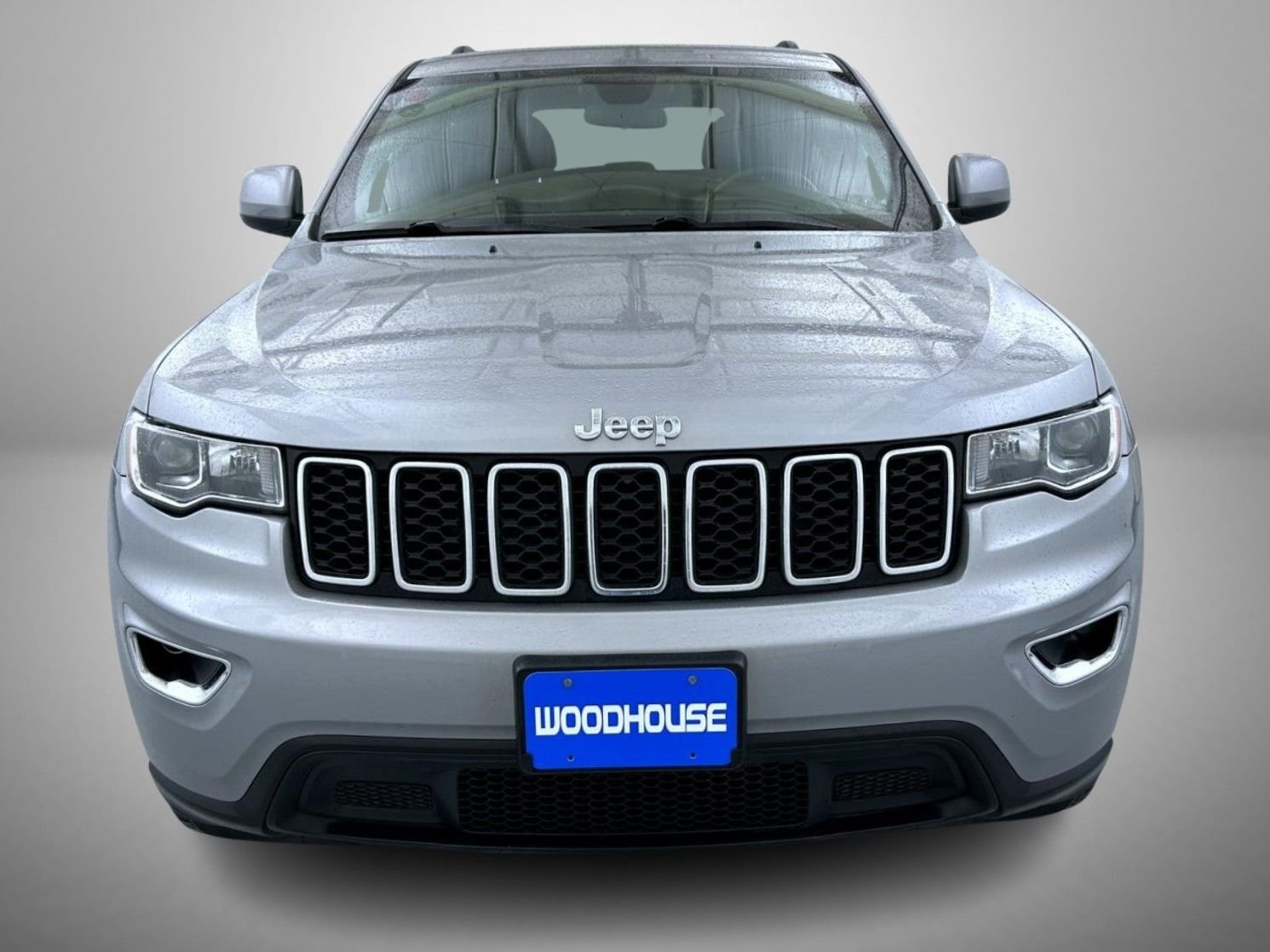 Used 2019 Silver Jeep Laredo E image 2