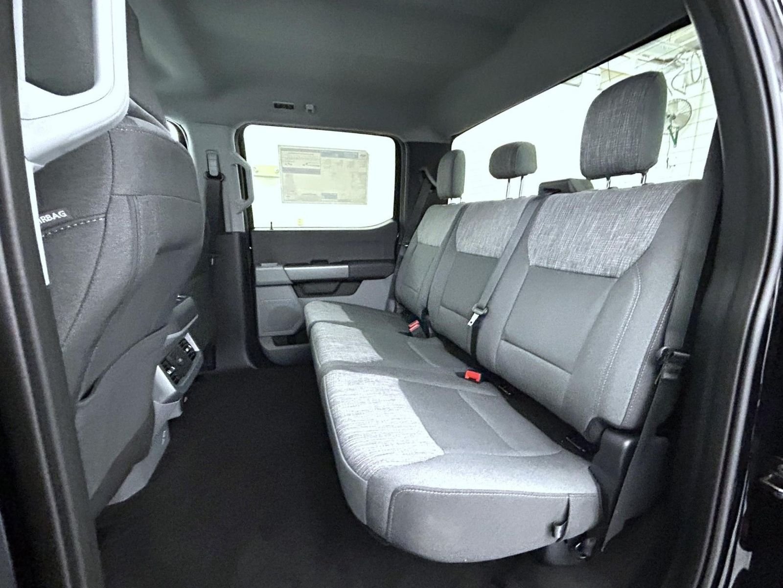 New 2026 Agate Black Metallic Ford XLT image 19
